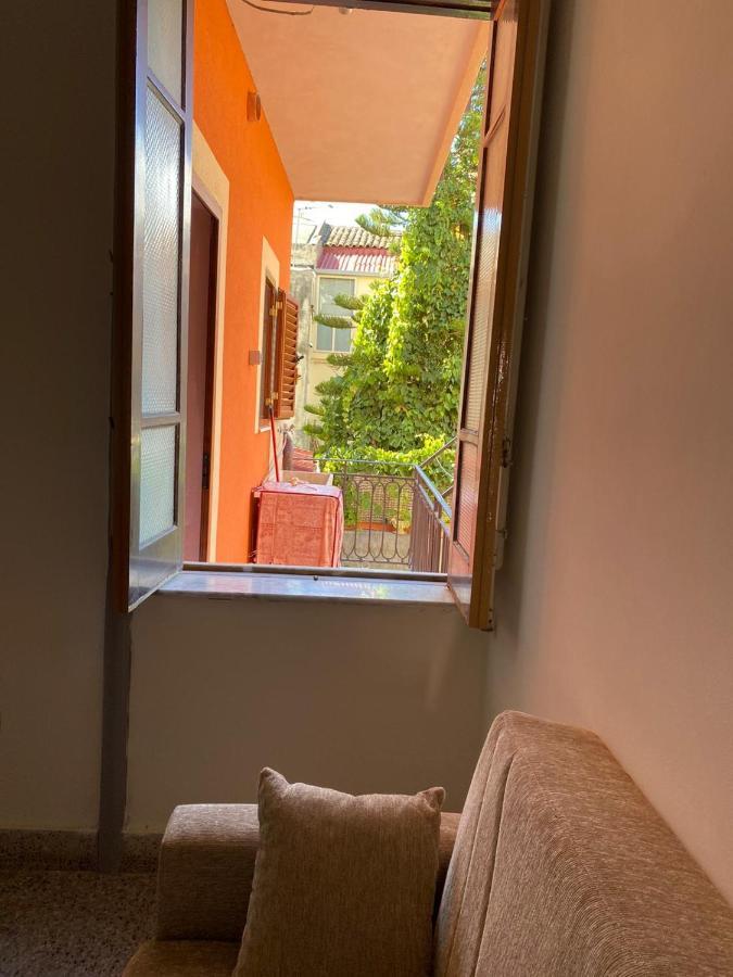 Casa Vacanza Santa Teresa Di Riva Exteriér fotografie
